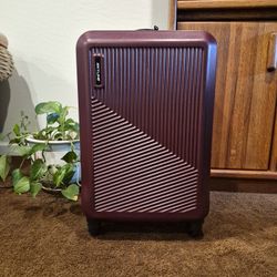 Skyline Carry-On Travel Luggage Suitcase 20"