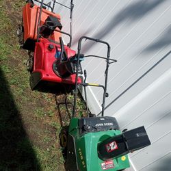 3 Snowblowers John Deere Runs!