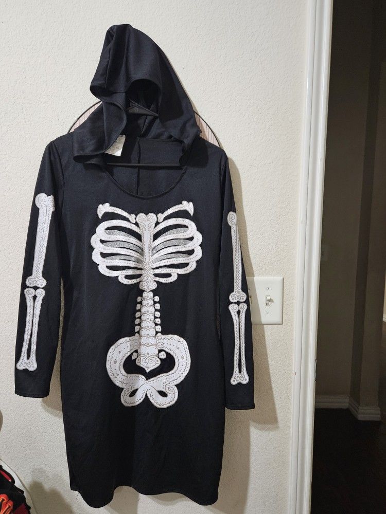 Skeleton Dress w Hoodie - Halloween 