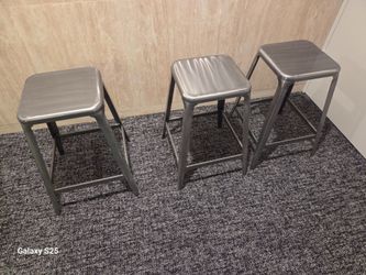 Metal Counter Height Stool 24 inch set of 3