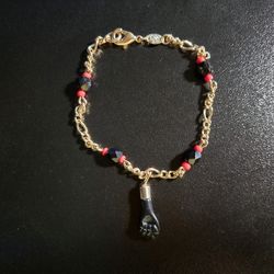 18k Gold Filled Wrist Bracelet With Hand Figure Charm