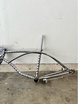 20 inch twisted lowrider bike frame
