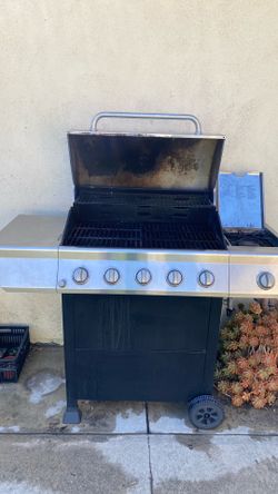 BBQ Grill with five burners