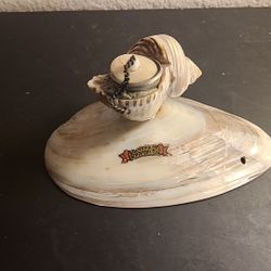 EXQUISITE VTG Handcarved Natural 6" Abalone Shell Ink Well.
