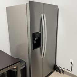 Whirlpool Side And Side Refrigerator 