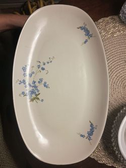 2 Chodiez Vintage serving dishes