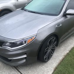 2018 KIA Optima