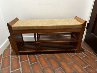 Shoe bench
