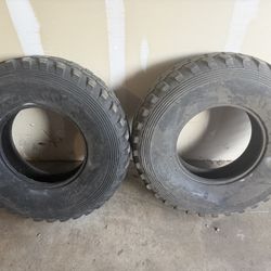 UTV tires 32x10-15 pair of 2