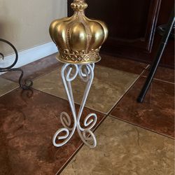 Crown & Candle Holder