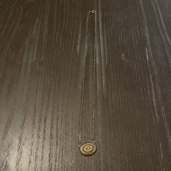 Avon Gold Necklace 