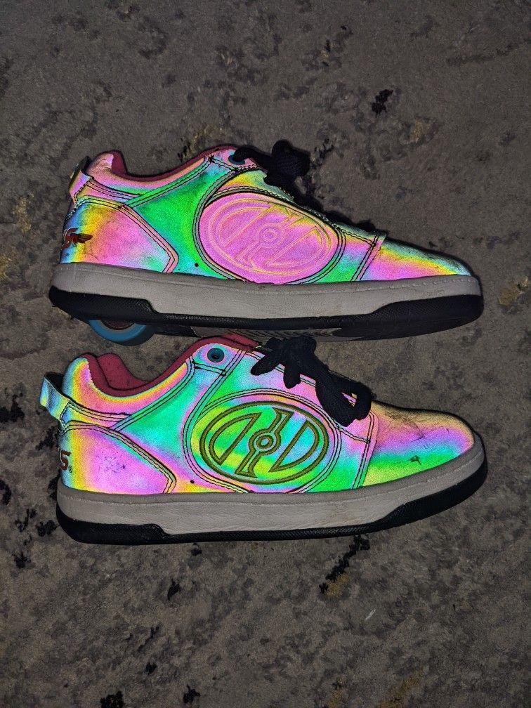 Reflective Heelys Skate Shoes For kids...Shoes With Wheels!
