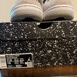 Jordan 4 Military Black