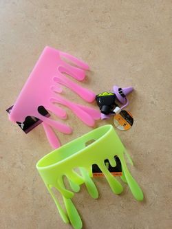 Glow in the dark pink & green tumbler sleeves & 2 straw toppers
