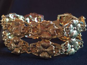 14k solid gold flowers bracelet