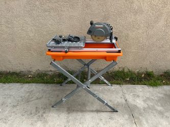 RIDGID 9-Amp 7 in. Blade Corded Wet Tile Saw with Stand