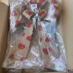 Valentines Day Big Bow Lights Up