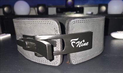 FNine weight lifting belt
