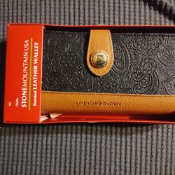 Stone Mountain Wallet 