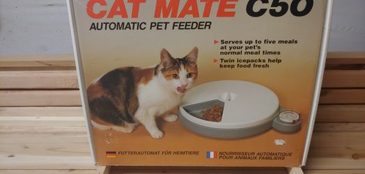 NOW ONLY $20! New 5-Meal Automatic Pet Feeder