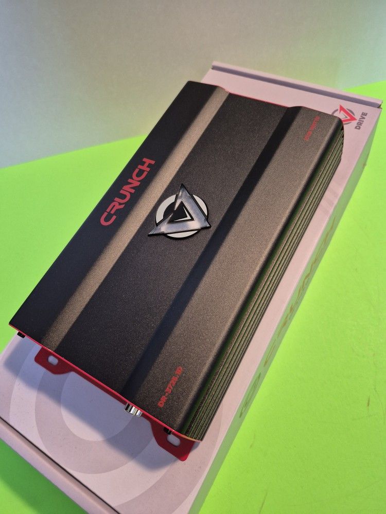 CRUNCH 3725 WATTS MONOBLOCK 1 OHM STABLE BUILT IN CROSSOVER WITH BASS CONTROL CAR AMPLIFIER ( BRAND NEW PRICE IS LOWEST INSTALL NOT AVAILABLE )