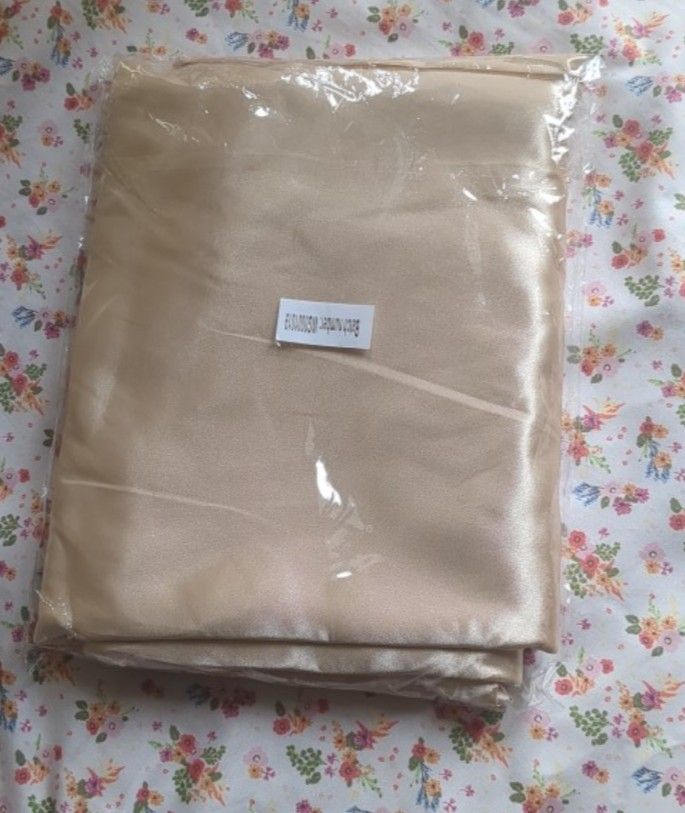 Champagne Color Round Table Cloth 90 And 104 Inch