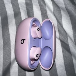 Lightly Used Beats Earbuds