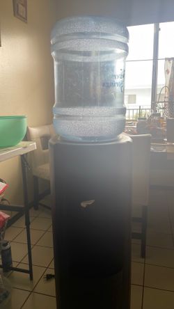 Water dispenser