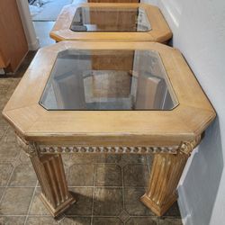 2 High End Designer Side / End Tables w Fluted Legs & Hand Carved Legs