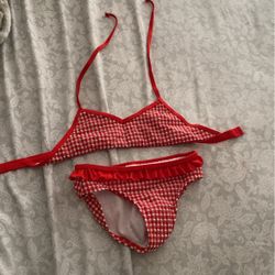 Swimwear 