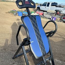  BODY VISION DELUXE HEAT MASSAGE INVERSION TABLE