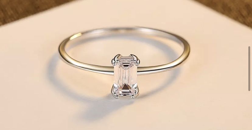 Emerald Diamond Silver Ring S925