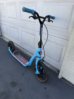 Razor scooter