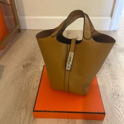 Leather Bucket Bag