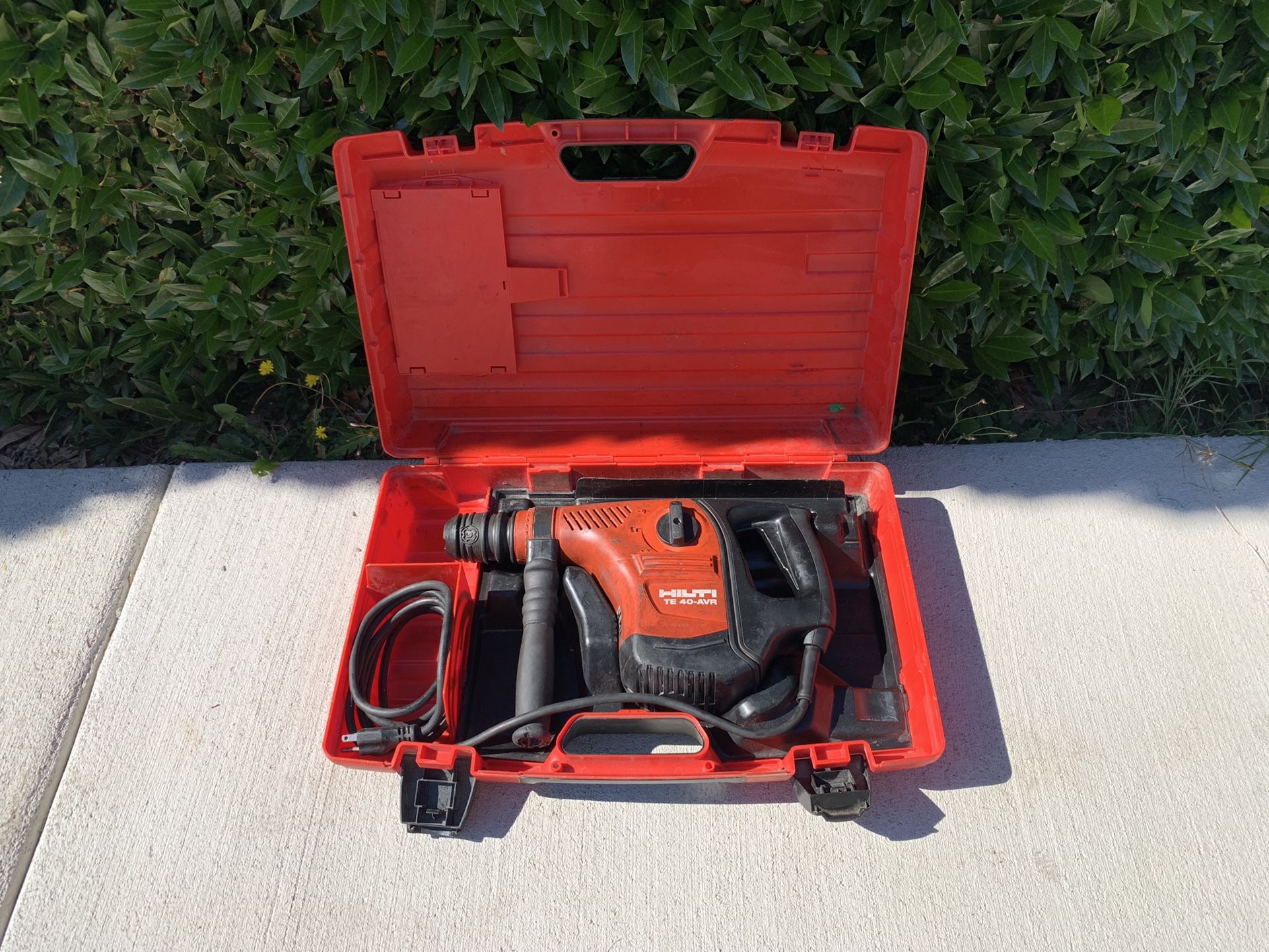 HILTI TE 40-AVR Hummer Drill