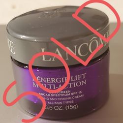 Lancome - Renergie Lift Multi Action Eye Cream - 0.2oz - Travel Size - Nwob #KJ. Shipped with USPS First Class.

An anti-aging eye cream that visibly 