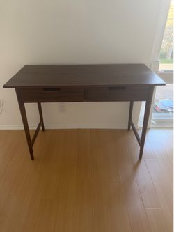 Free - wood desk - must pick up