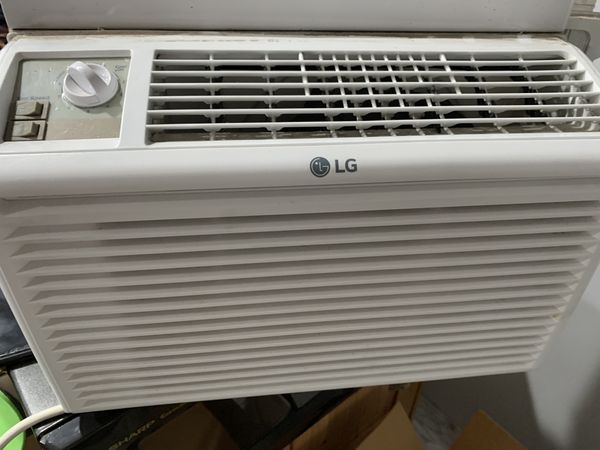 LW5016 5,000 BTU Window Air Conditioner for Sale in Lakewood, CA - OfferUp