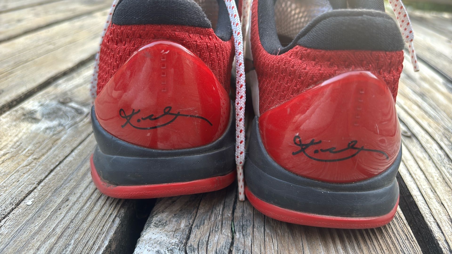 Kobe Nike Shoes Size 6 Women’s