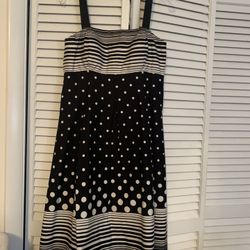 Madison Leigh Size 10 Black & White Knee Length Sundress