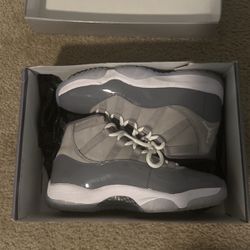Cool Grey Jordan 11-Size 9