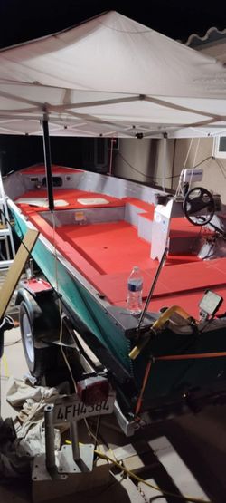 1985 Bass fishing boat Bass fishing boat$3,500