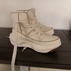 North Face Snow Shoes 