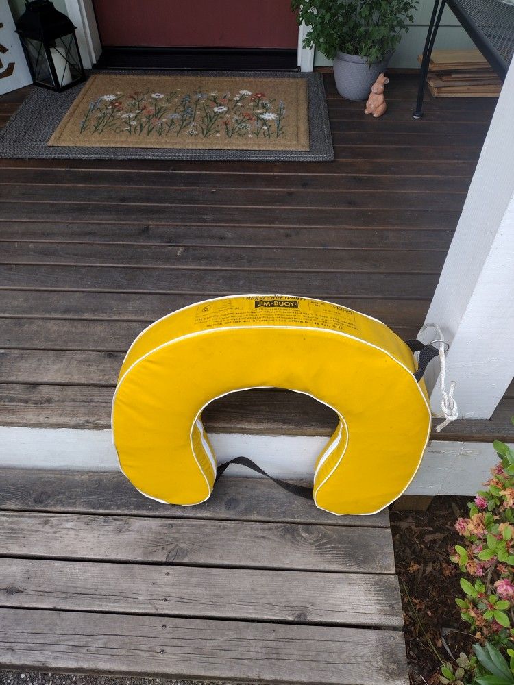 Model 940 Horseshoe (Pony) Jim- Buoy Flotation Device