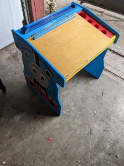Thomas the train desk and chair hotsell