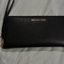 MICHAEL  KORS Leather Continental Wristlet