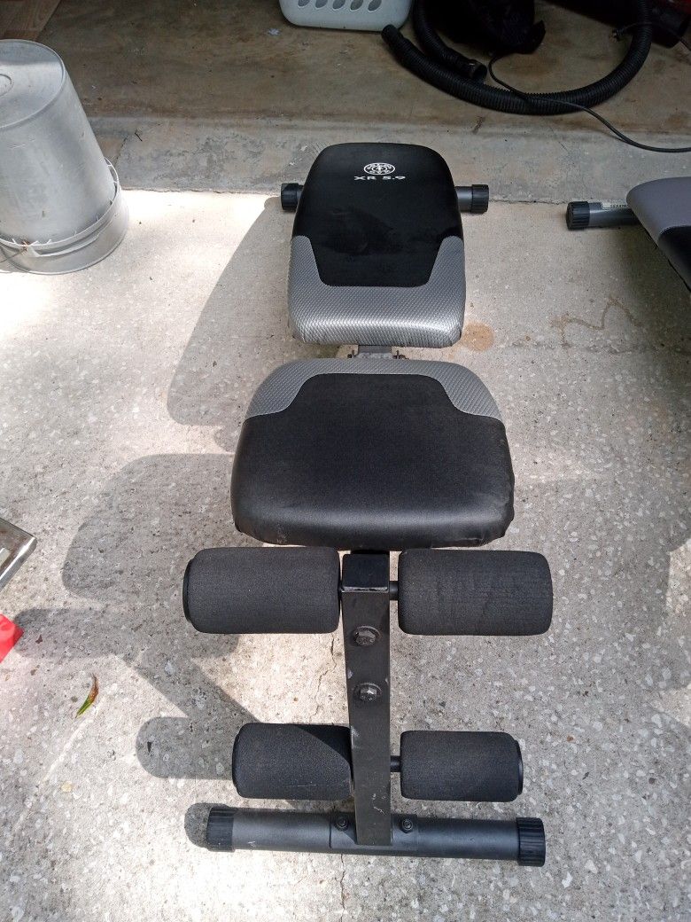 Gold's Gym Weight Bench (Incline, Decline, Flat) $40
