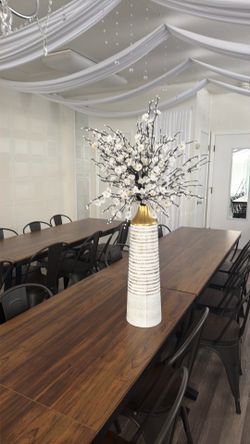 Base with flowers