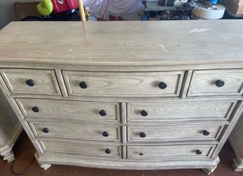 4 piece dresser set