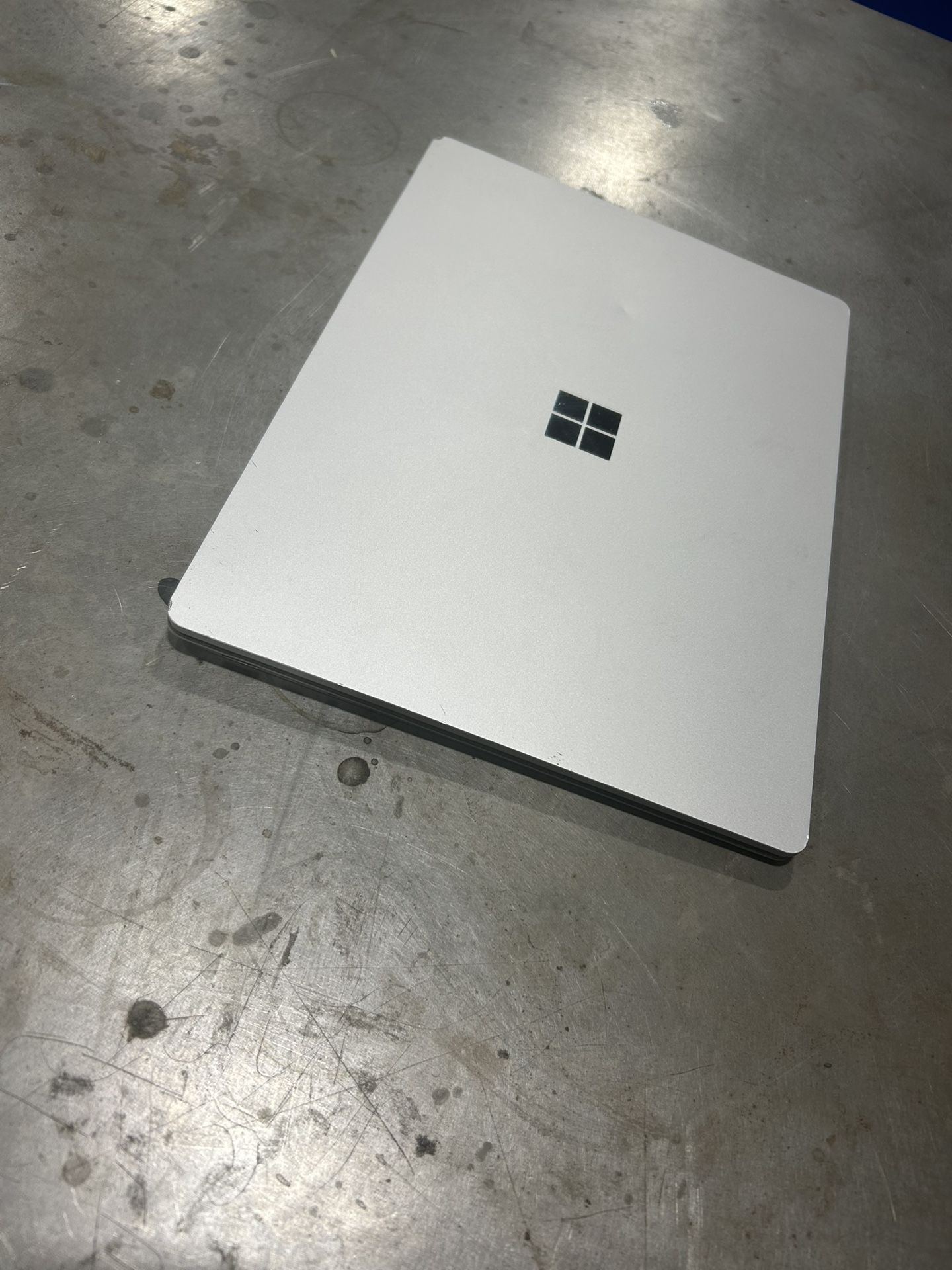 Microsoft Surface Laptop 4